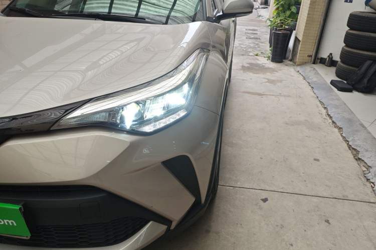 Used Toyota C-HR 2021 2.0L Comfort Edition Left Front Headlight