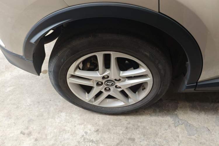 Used Toyota C-HR 2021 2.0L Comfort Edition Right Rear Wheel Hub