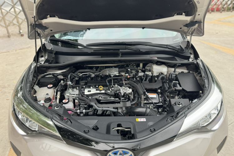 Used Toyota C-HR 2022 Dual-Engine 2.0L E-CVT Leading Edition Engine Bay