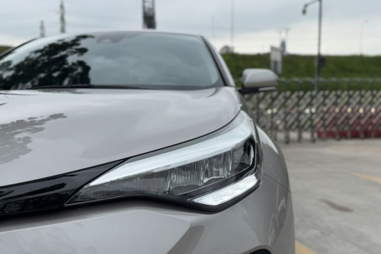 Used Toyota C-HR 2022 Dual-Engine 2.0L E-CVT Leading Edition Left Front Headlight