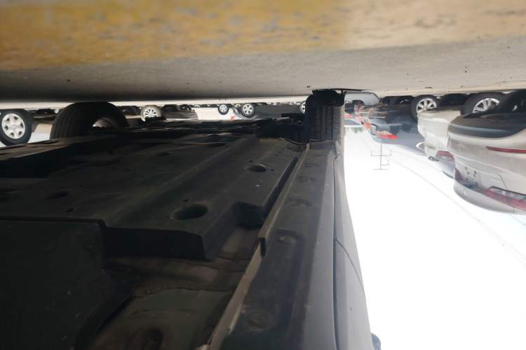 Used Toyota C-HR 2022 2.0L Comfort Edition Left Side Sill