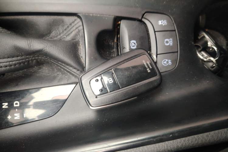 Used Toyota C-HR 2022 2.0L Comfort Edition Vehicle Key