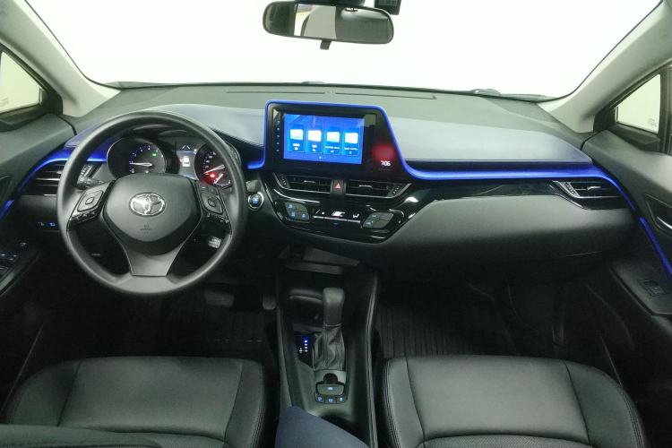 Used Toyota C-HR 2022 2.0L Leading Edition Center Console