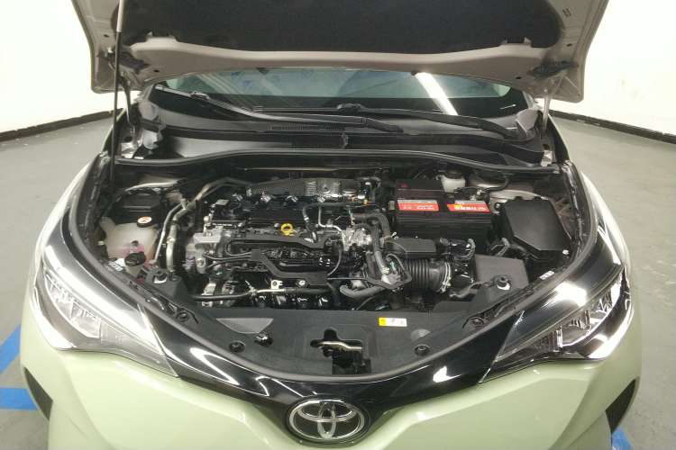 Used Toyota C-HR 2022 2.0L Leading Edition Engine Bay