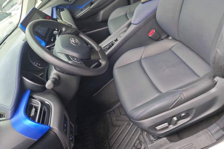 Used Toyota C-HR 2022 2.0L Leading Edition Left Front Seat