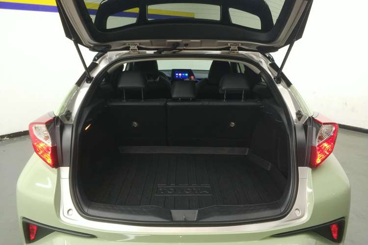 Used Toyota C-HR 2022 2.0L Leading Edition Trunk