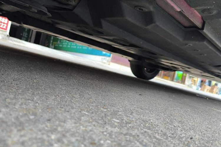 Used Toyota C-HR 2022 2.0L Leading Edition Chassis Front Left