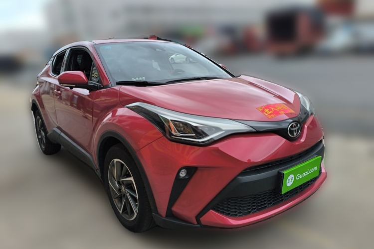Used Toyota C-HR 2022 2.0L Leading Edition Front Right 45 Deg