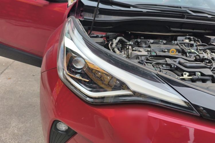 Used Toyota C-HR 2022 2.0L Leading Edition Right Front Headlight