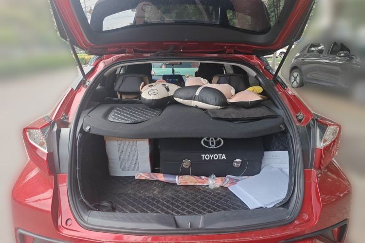 Used Toyota C-HR 2022 2.0L Comfort Edition Trunk