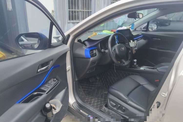 Used Toyota C-HR 2022 2.0L Leading Edition Driver Seat