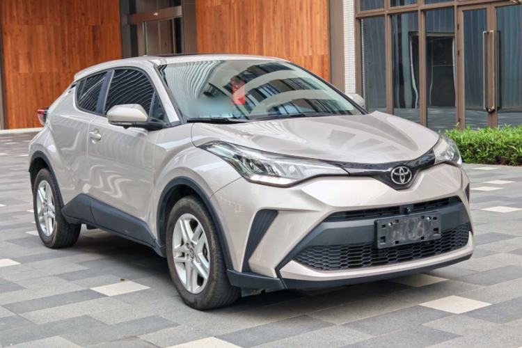 Used Toyota C-HR 2022 2.0L Comfort Edition Exterior 4