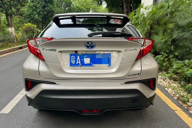 Used Toyota C-HR 2022 Dual-Motor 2.0L E-CVT Comfort Edition Exterior 5