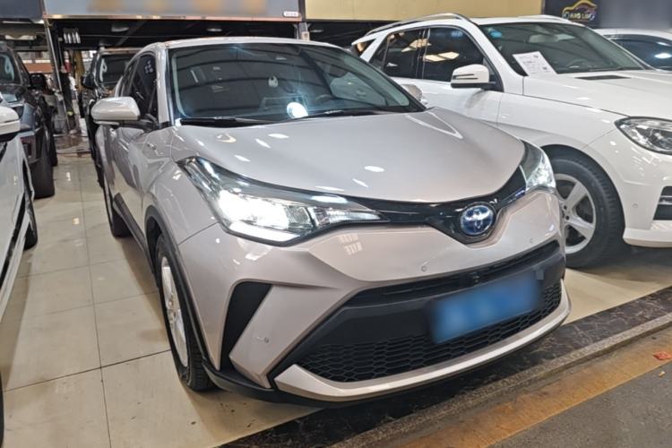 Used Toyota C-HR 2022 Dual-Motor 2.0L E-CVT Comfort Edition Front Right 45 Deg