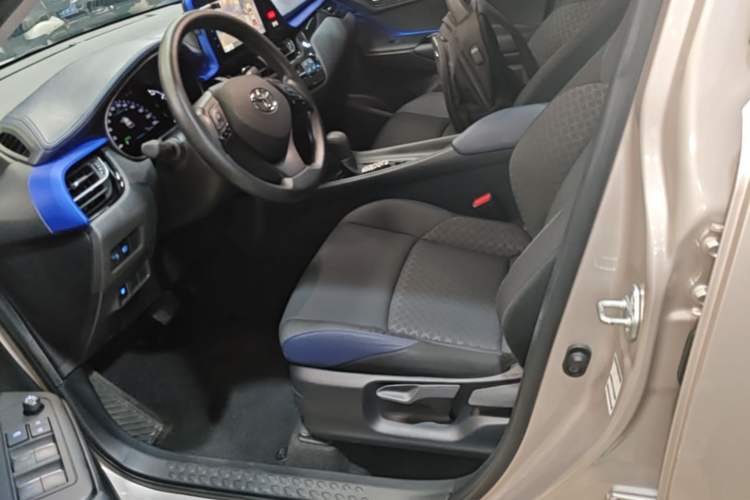 Used Toyota C-HR 2022 Dual-Motor 2.0L E-CVT Comfort Edition Left Front Seat