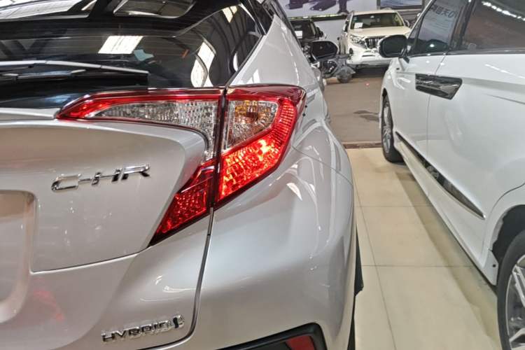 Used Toyota C-HR 2022 Dual-Motor 2.0L E-CVT Comfort Edition Right Rear Taillight
