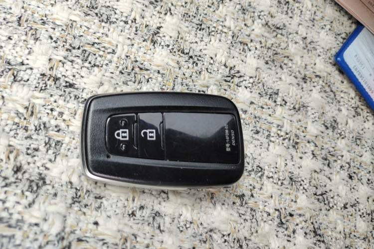 Used Toyota C-HR 2022 2.0L Comfort Edition Vehicle Key