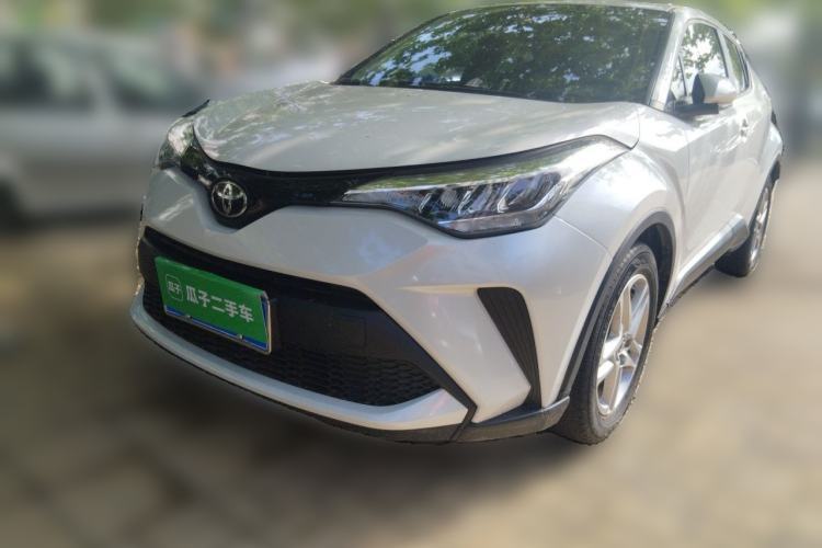Used Toyota C-HR 2022 2.0L Comfort Edition Guazi used car, China used car export, Used car for sale, Used cars, Cheapest cars for sale