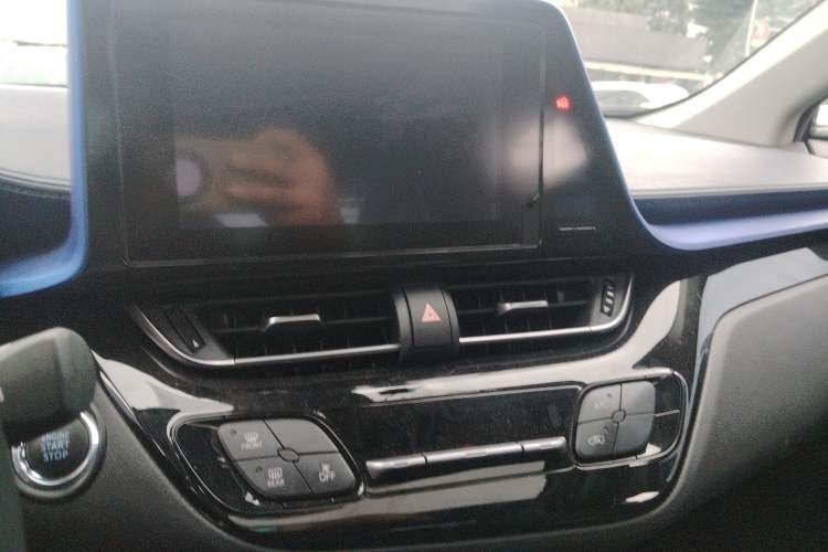 Used Toyota C-HR 2022 2.0L Leading Edition Audio And AC Panel