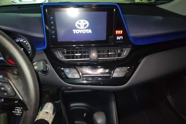 Used Toyota C-HR 2022 2.0L Leading Edition Audio And AC Panel