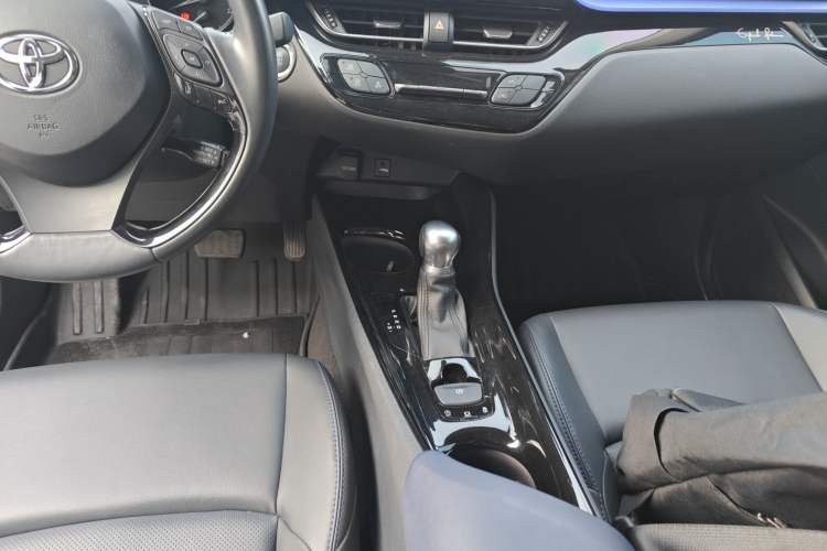 Used Toyota C-HR 2022 2.0L Leading Edition Audio And AC Panel