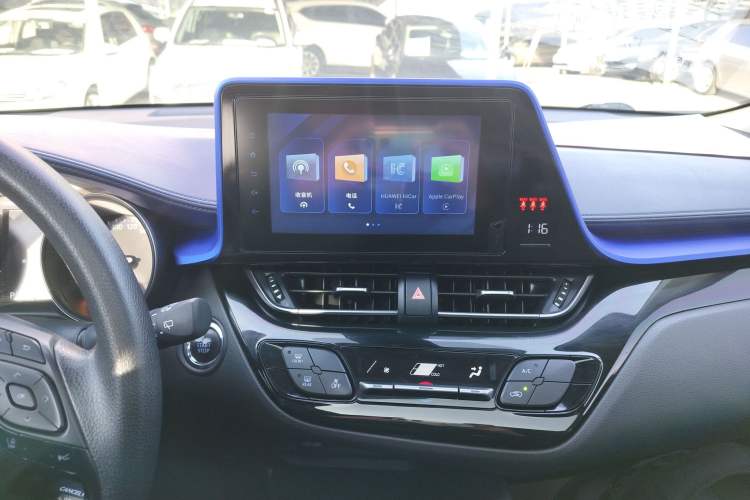 Used Toyota C-HR 2022 2.0L Comfort Edition Audio And AC Panel