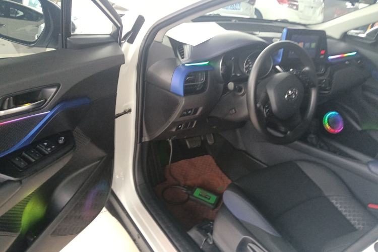 Used Toyota C-HR 2022 2.0L Comfort Edition Driver Seat