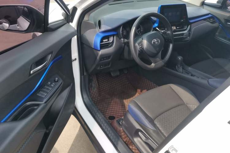 Used Toyota C-HR 2022 2.0L Comfort Edition Driver Seat