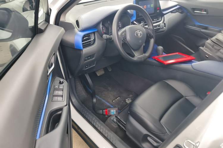 Used Toyota C-HR 2022 2.0L Comfort Edition Driver Seat