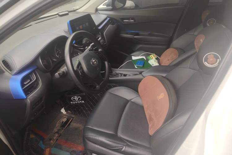 Used Toyota C-HR 2022 2.0L Leading Edition Driver Seat