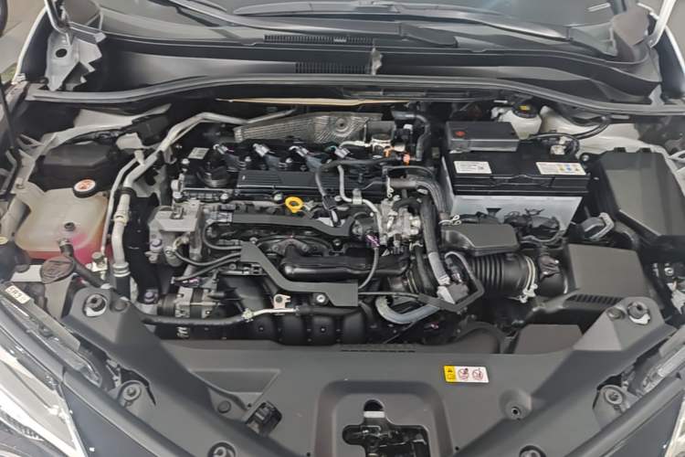 Used Toyota C-HR 2022 2.0L Leading Edition Engine Bay