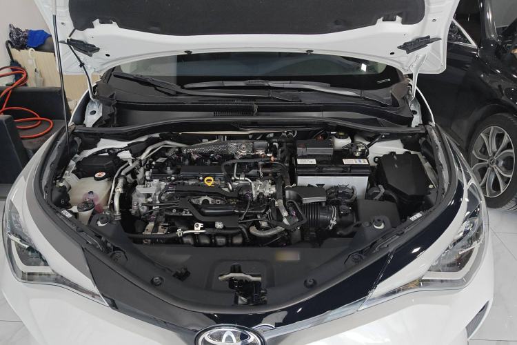 Used Toyota C-HR 2022 2.0L Leading Edition Engine Bay