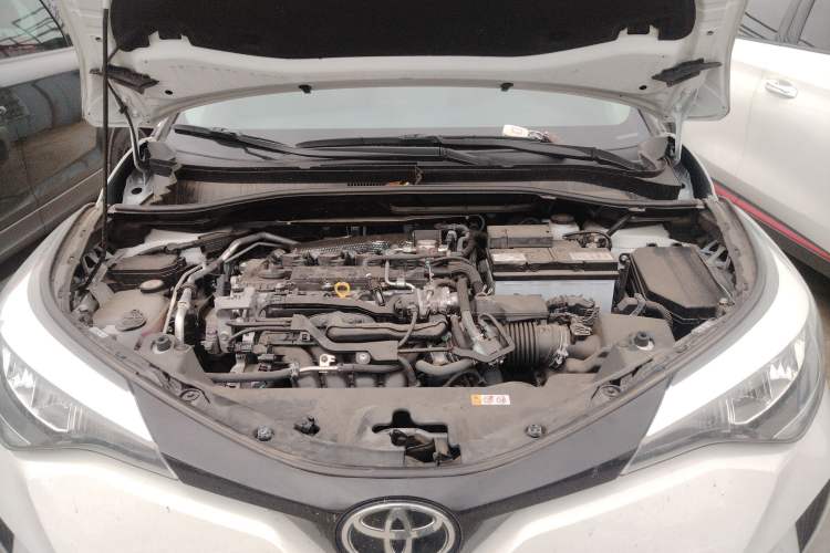 Used Toyota C-HR 2022 2.0L Leading Edition Engine Bay