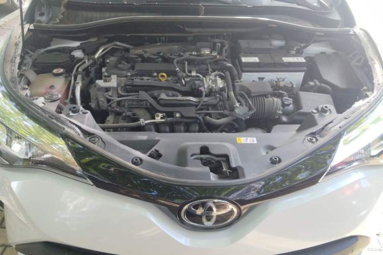 Used Toyota C-HR 2022 2.0L Comfort Edition Engine Bay