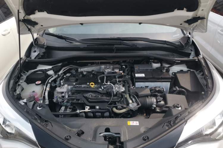 Used Toyota C-HR 2022 2.0L Comfort Edition Engine Bay