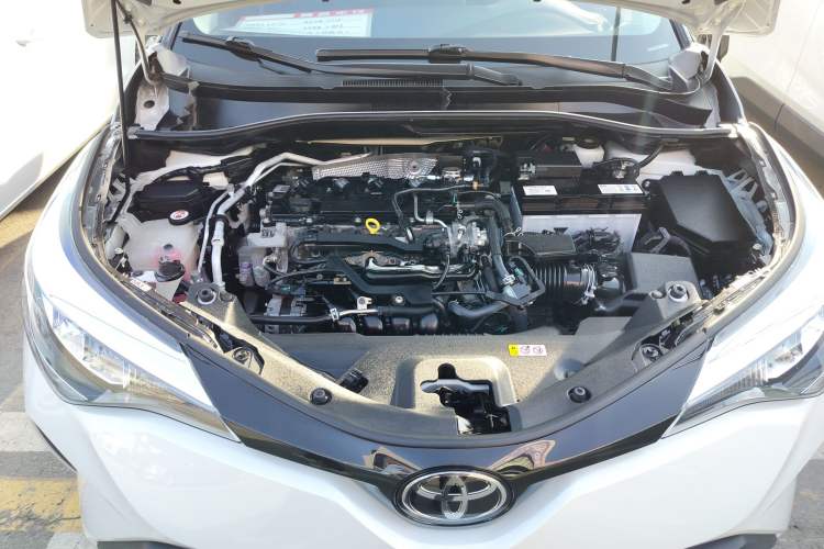 Used Toyota C-HR 2022 2.0L Comfort Edition Engine Bay