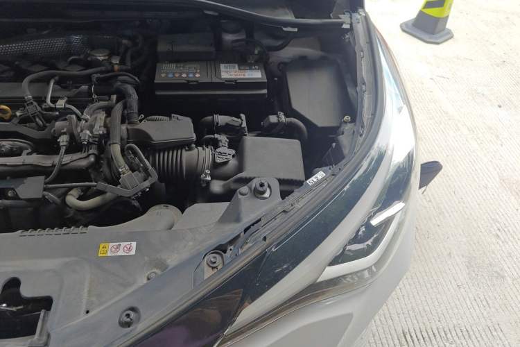 Used Toyota C-HR 2022 2.0L Leading Edition Engine Bay Left
