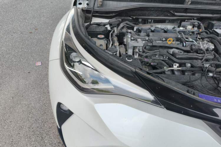 Used Toyota C-HR 2022 2.0L Leading Edition Engine Bay Right