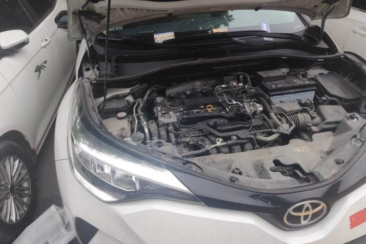 Used Toyota C-HR 2022 2.0L Leading Edition Engine Bay Right