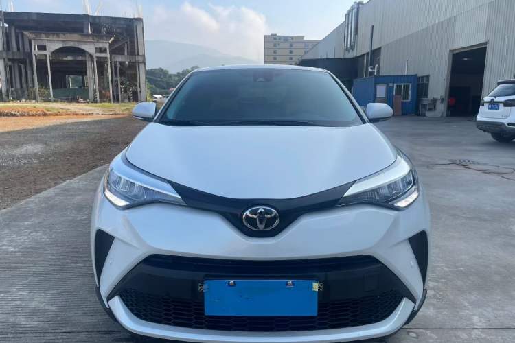 Used Toyota C-HR 2022 2.0L Comfort Edition Exterior 1
