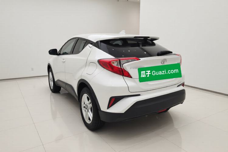 Used Toyota C-HR 2022 2.0L Comfort Edition Exterior 2