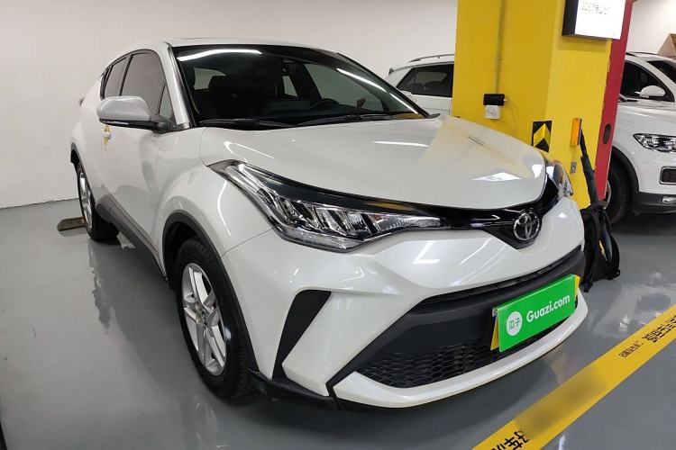 Used Toyota C-HR 2022 2.0L Leading Edition Exterior 2