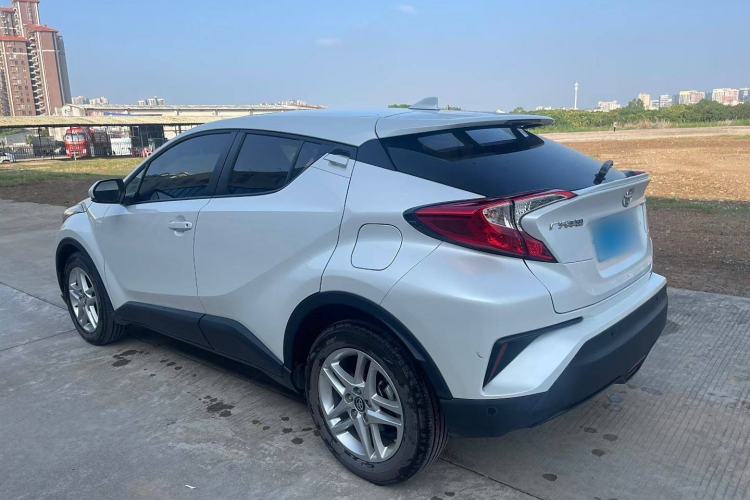 Used Toyota C-HR 2022 2.0L Comfort Edition Exterior 3