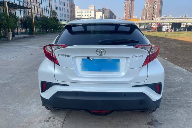 Used Toyota C-HR 2022 2.0L Comfort Edition Exterior 4