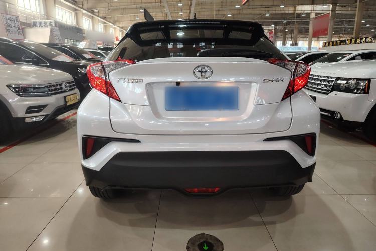 Used Toyota C-HR 2022 2.0L Comfort Edition Exterior 4