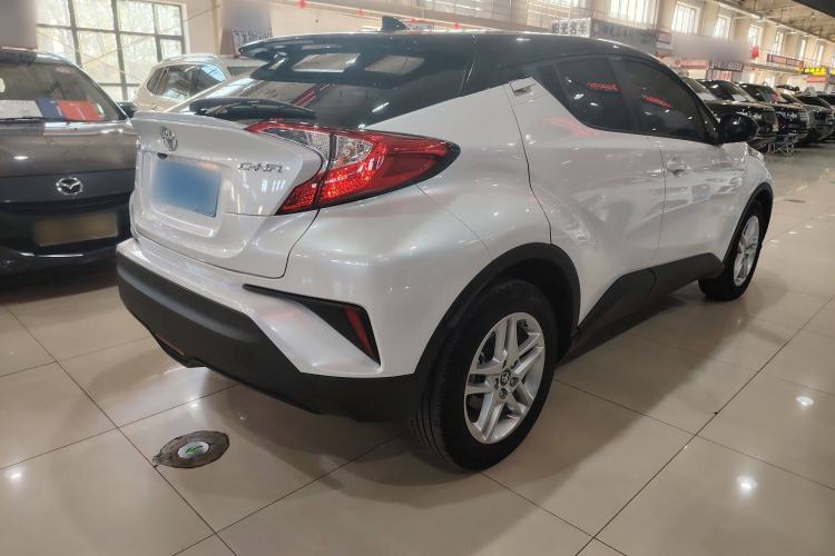 Used Toyota C-HR 2022 2.0L Comfort Edition Exterior 5
