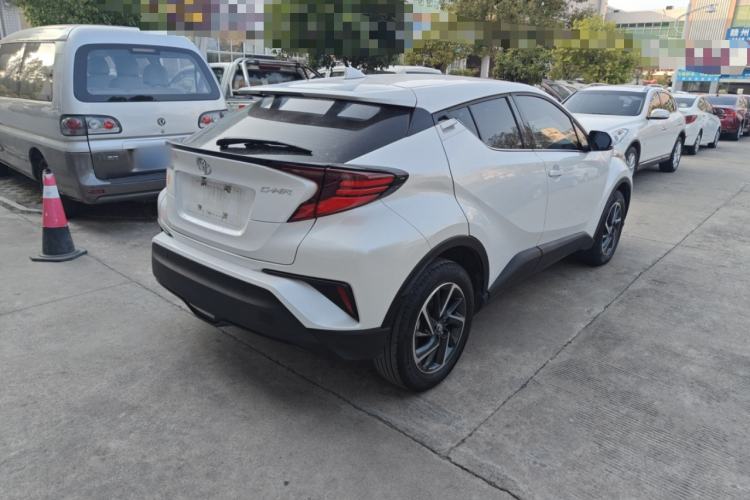 Used Toyota C-HR 2022 2.0L Leading Edition Exterior 5