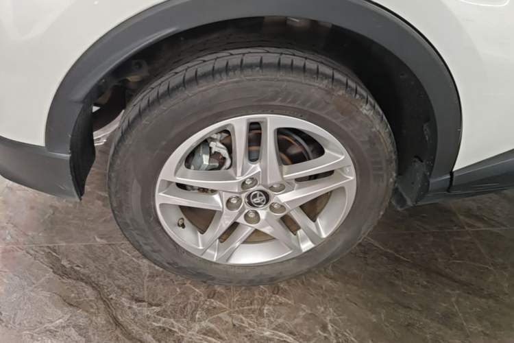 Used Toyota C-HR 2022 Dual-Motor 2.0L E-CVT Comfort Edition Exterior 5