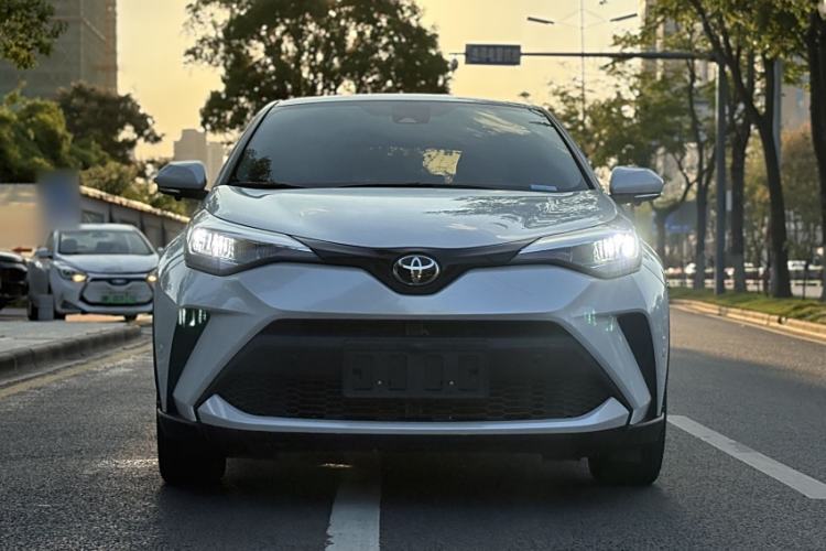 Used Toyota C-HR 2022 2.0L Comfort Edition Exterior 7