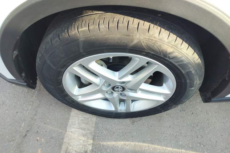 Used Toyota C-HR 2022 2.0L Comfort Edition Exterior 7